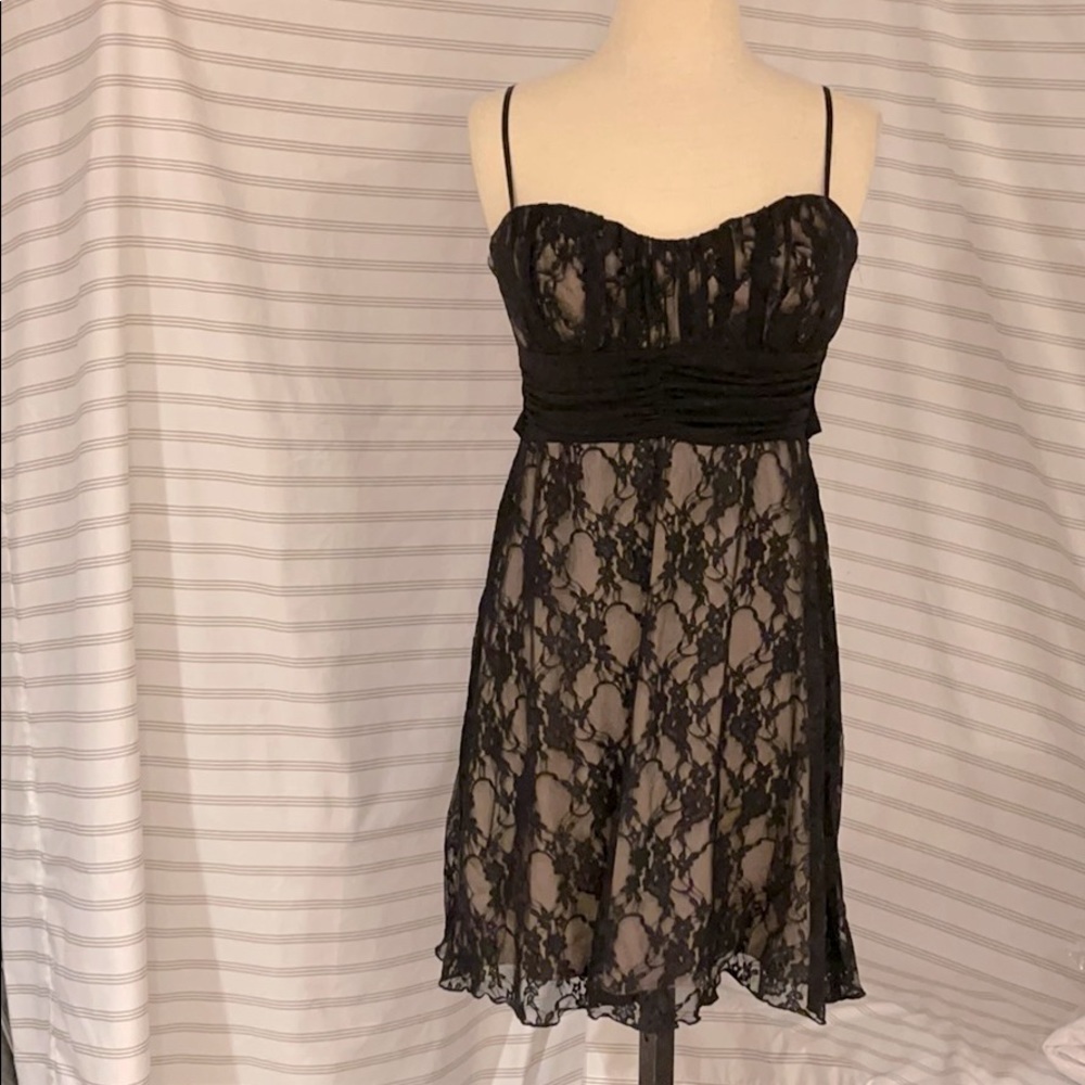 Speeckless Black/Cream Lace Women’s dress sz Large
